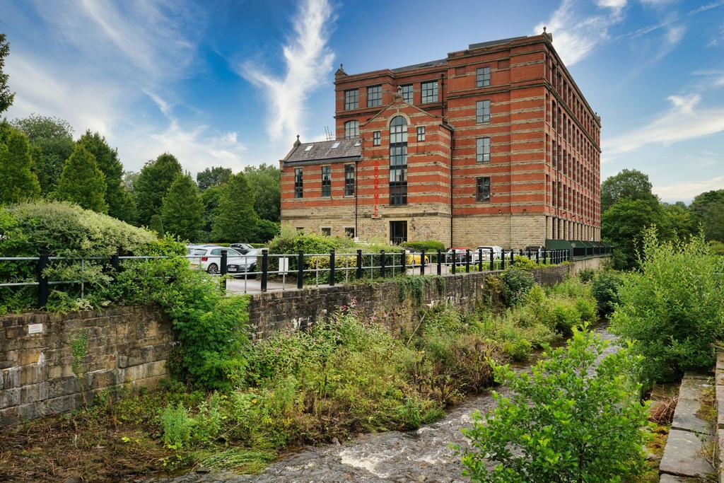 Brook Mill, Threadfold Way, Bolton, BL7 2 bed apartment £156,000