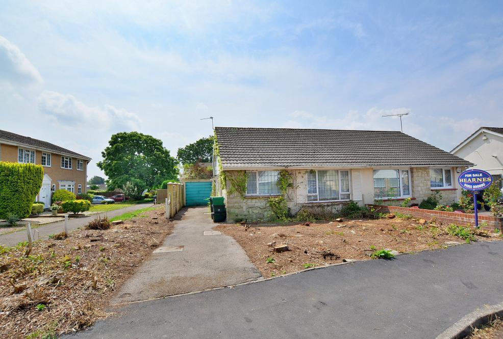 Coppice Avenue, Ferndown, Dorset BH22... 2 bed bungalow £265,000
