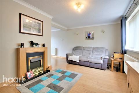 26 Ashcroft Close, Edlington, Doncaster, DN12 1QN