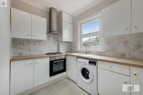 54 Salcombe Road, London, E17 8JH
