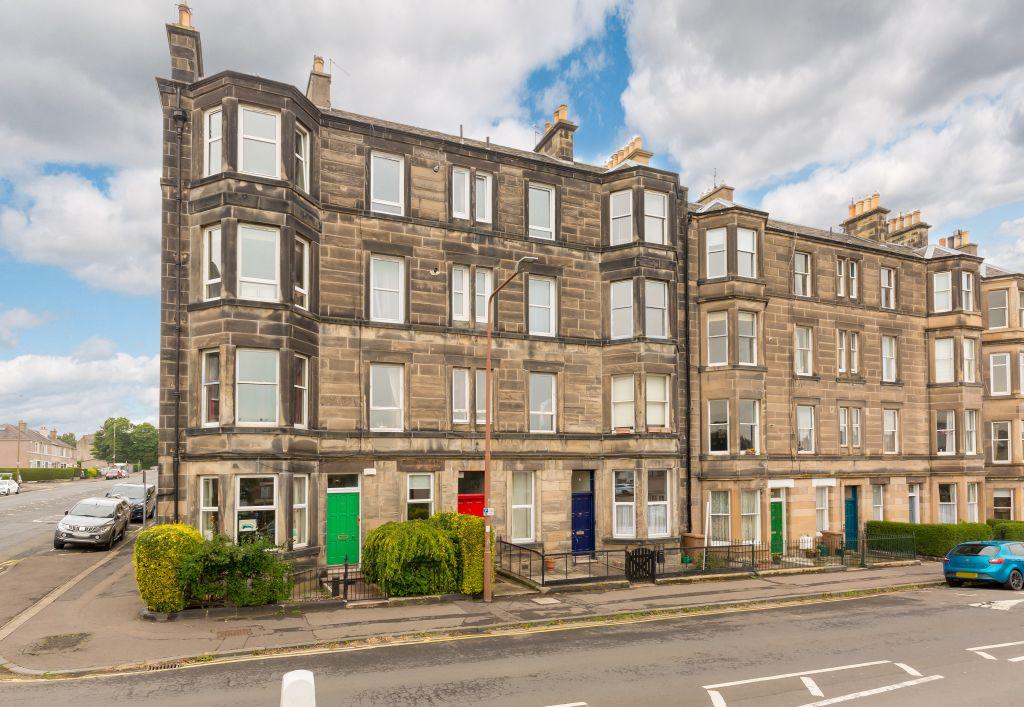 71/4 Bellevue Road, Edinburgh, EH7 4DH 2 bed flat £320,000