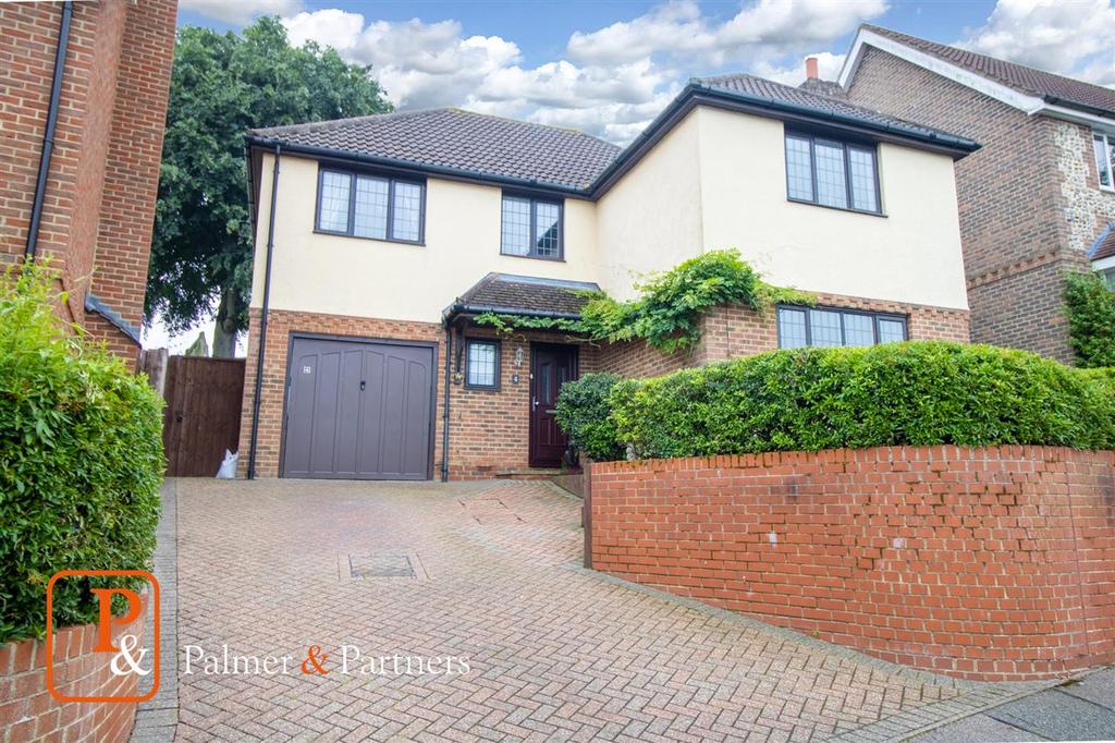 St Peters View, Sible Hedingham... 4 bed detached house £460,000