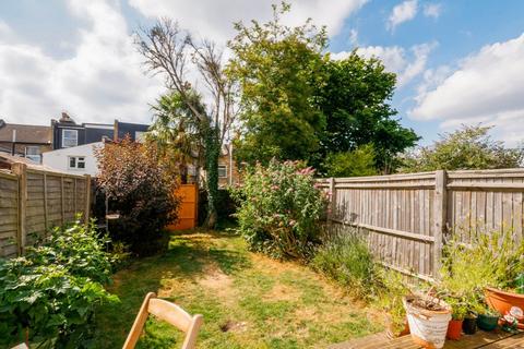 90a Friern Road, London, SE22 0AX