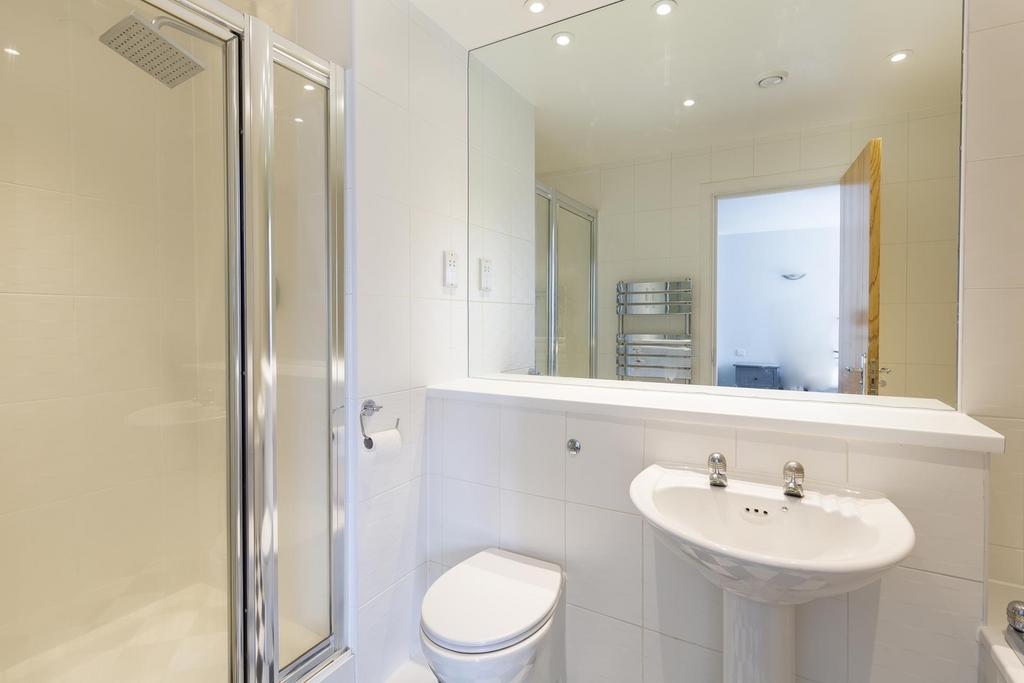 Ensuite shower