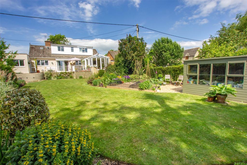 Chapel Road, South Leigh, Witney, OX29 3 bed chalet £525,000