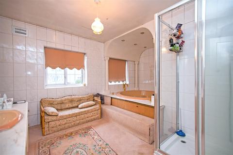 30 Allington Road, London, NW4 3DE