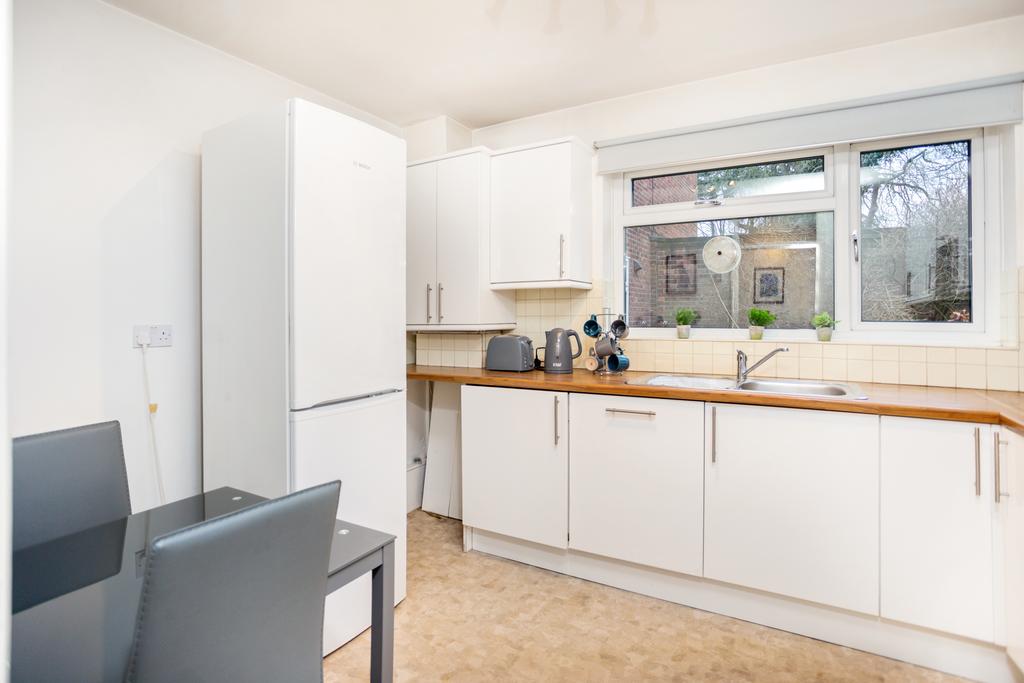 Kitchen / Breakfast Room pic 1
