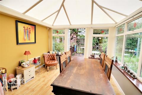 17 Birch Close, Clacton-on-sea, CO15 2DJ