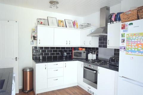 142 Washington Road, Worcester Park, KT4 8JJ