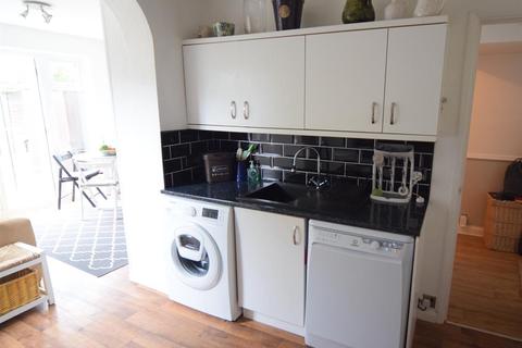 142 Washington Road, Worcester Park, KT4 8JJ