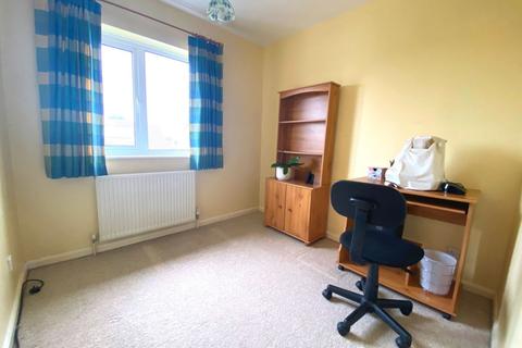 12 Fallow Walk, Northampton, NN2 8DE
