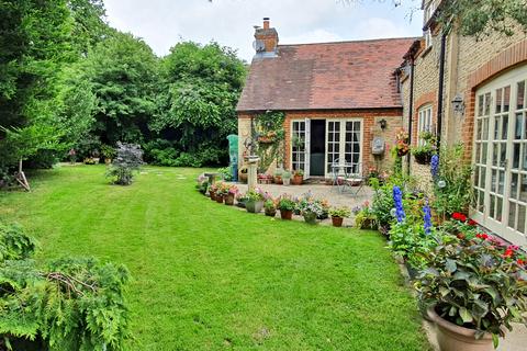 4 Manor Road, Fringford, Bicester, OX27 8DH