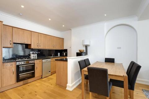 14a Willoughby Road, London, NW3 1SA