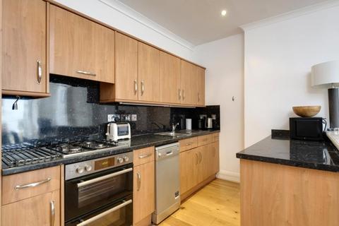 14a Willoughby Road, London, NW3 1SA
