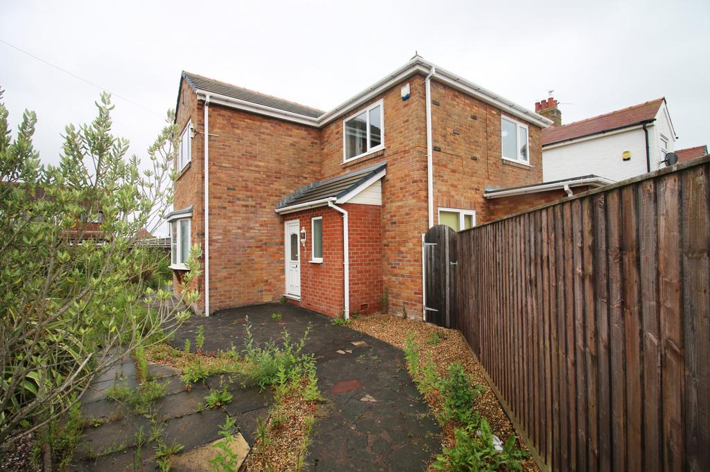 Thornton Gate, ThorntonCleveleys, Lancashire, FY5 3 bed detached house