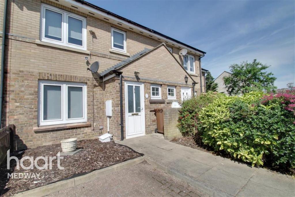 Gill Avenue, Wainscott, ME3 2 bed terraced house £995 pcm (£230 pw)