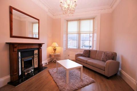 2 bedroom flat to rent, Ormiston Terrace, Corstorphine, Edinburgh, EH12