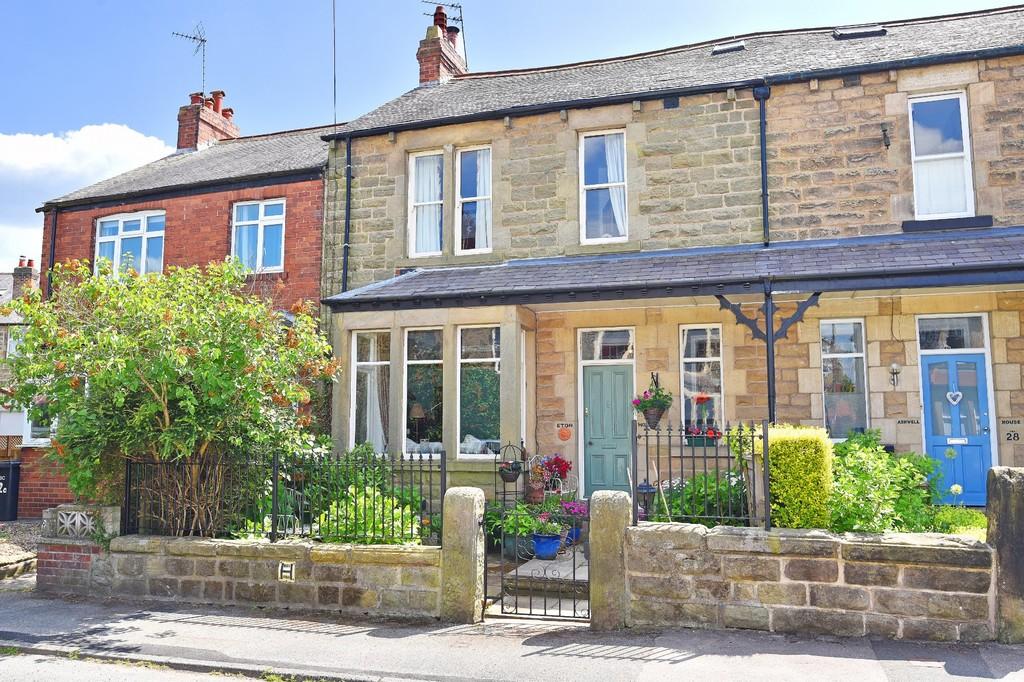 Park Grove, Knaresborough 4 bed end of terrace house £355,000