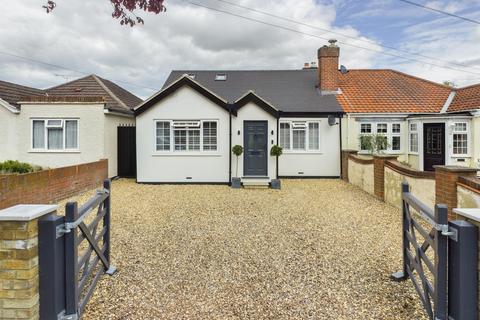305 Kingston Road, Ashford, TW15 3SJ