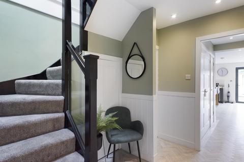 305 Kingston Road, Ashford, TW15 3SJ