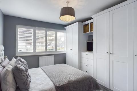 305 Kingston Road, Ashford, TW15 3SJ