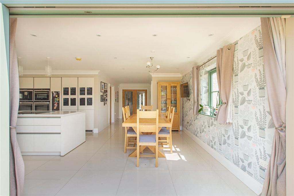 Family Room/Kitchen