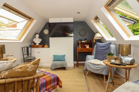 North Lodge Bishops Sutton Road, Bishops Sutton, Alresford, SO24 0AN
