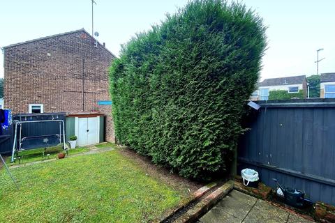 9 Neath Drive, Ipswich, IP2 9TA