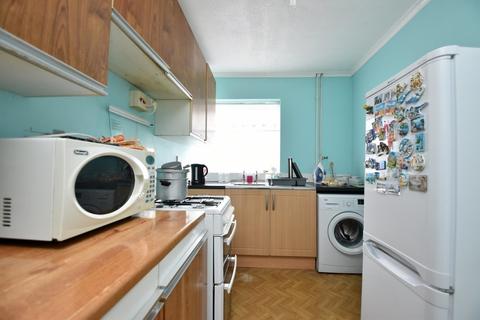9 Neath Drive, Ipswich, IP2 9TA