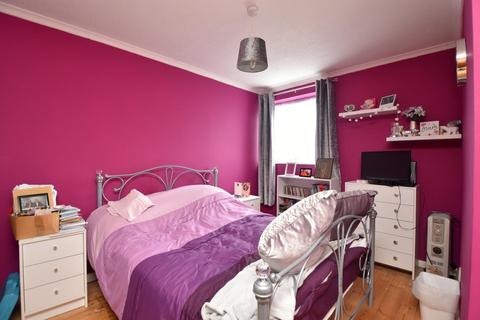 9 Neath Drive, Ipswich, IP2 9TA