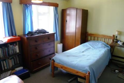 68 Barrowfield Road, Stroud, GL5 4DG