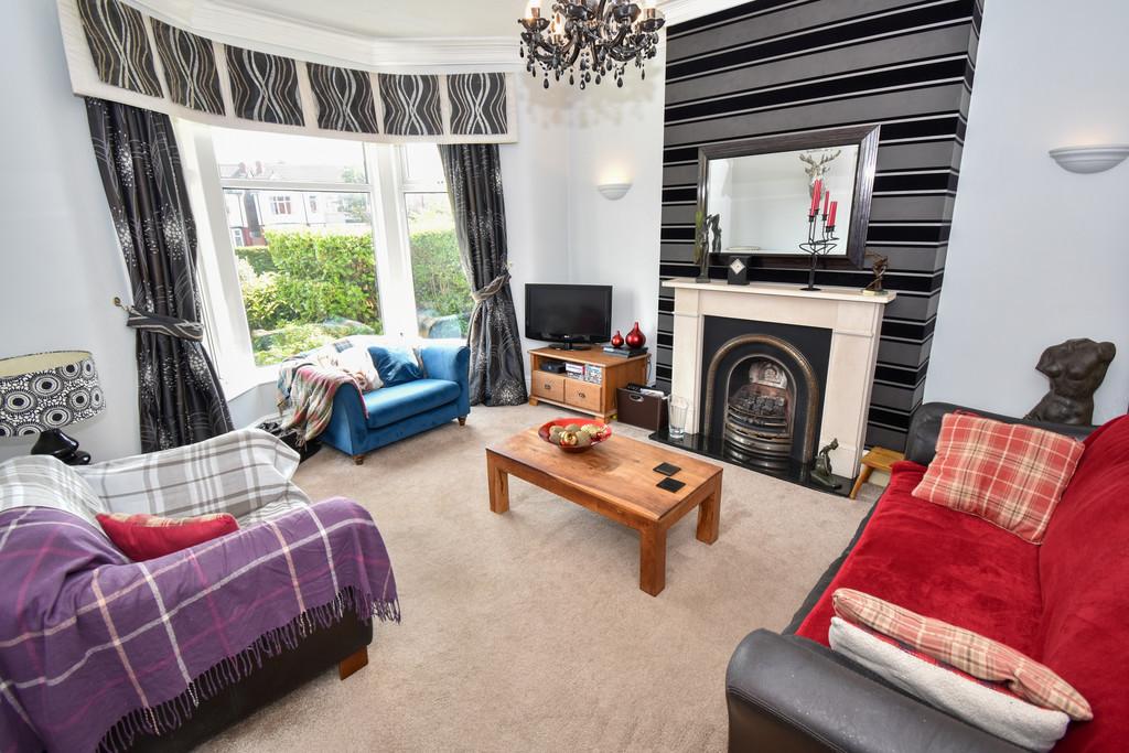 Forest Gate, Blackpool, FY3 4 bed terraced house £180,000