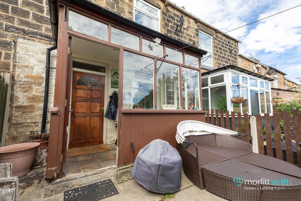 The Square, Harley, Rotherham, S62... 2 bed terraced house £125,000