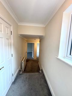 2 bedroom flat to rent, St Gregorys House, Addison Court, Centre Drive, Epping