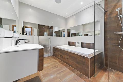 18 Telfords Yard, London, E1W 2BQ