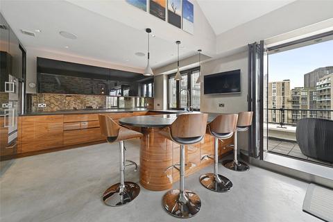 18 Telfords Yard, London, E1W 2BQ