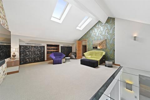 18 Telfords Yard, London, E1W 2BQ
