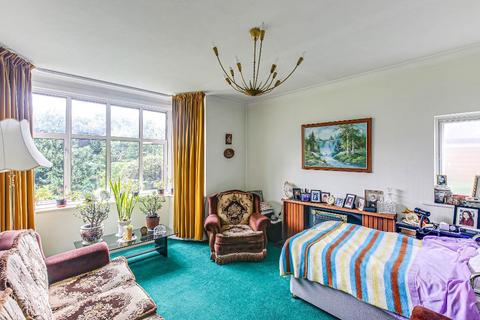 10 Croham Close, South Croydon, CR2 0DA