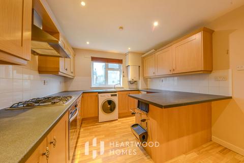 2 bedroom maisonette to rent, The Ridgeway, St. Albans, AL4 9TZ