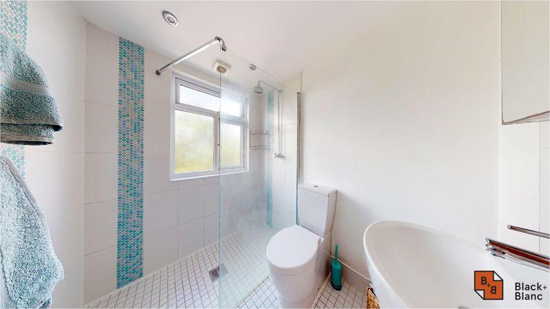 Bathroom Third Floor