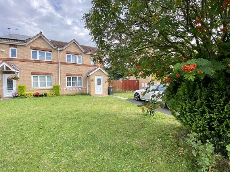 Angus Crescent, North Shields 3 bed semidetached house £155,000