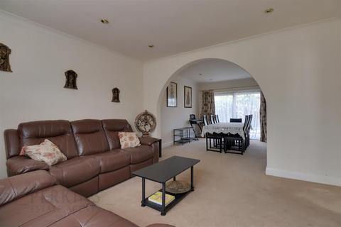 413 Allenby Road, Southall, UB1 2HG