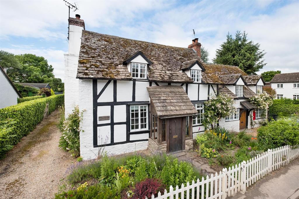 Eardisley, Herefordshire 4 bed detached house £475,000