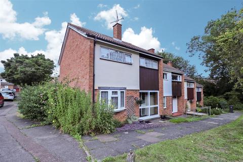 27 Finchmoor, Harlow, CM18 6UD