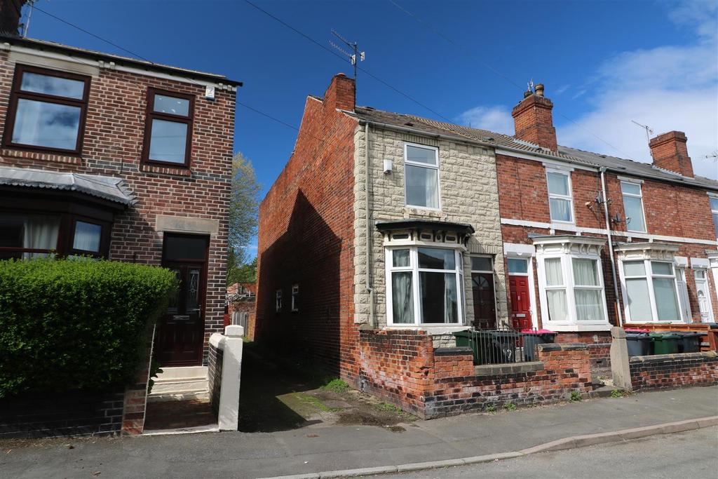 Terrace Road, Parkgate, Rotherham 3 bed end of terrace house £60,000