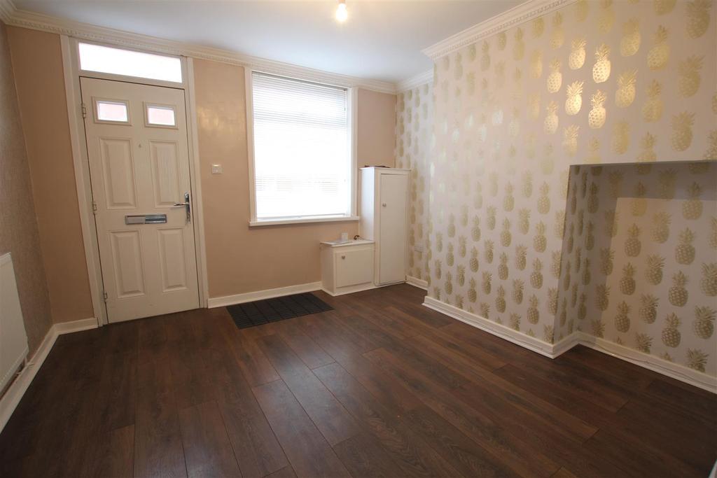 Albert Terrace, Beverley 2 bed house £675 pcm (£156 pw)
