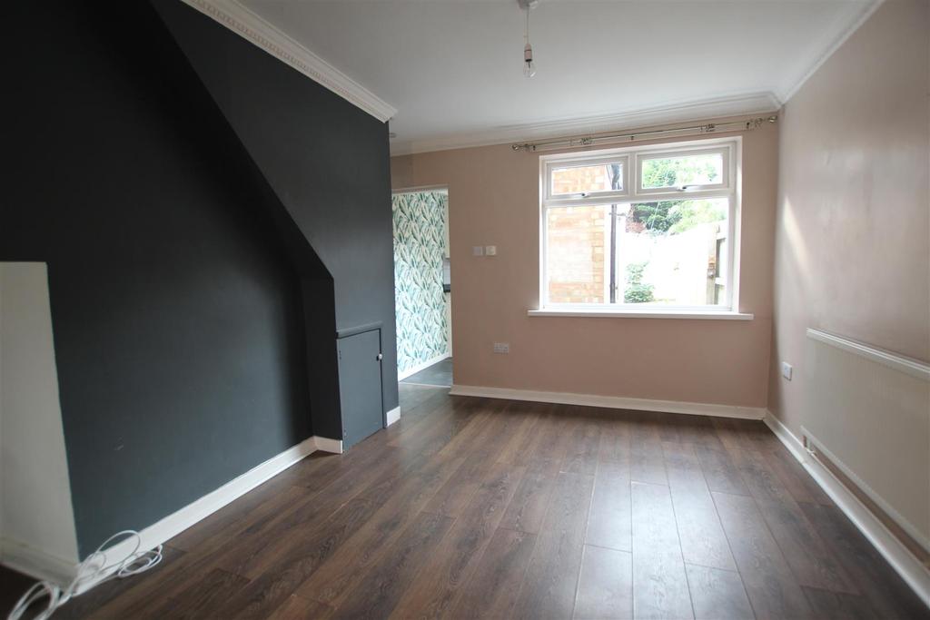 Albert Terrace, Beverley 2 bed house £675 pcm (£156 pw)