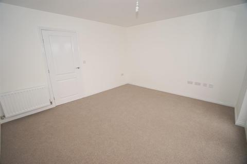 20 Freckleton Court, Adlington, Chorley, PR6 9FS