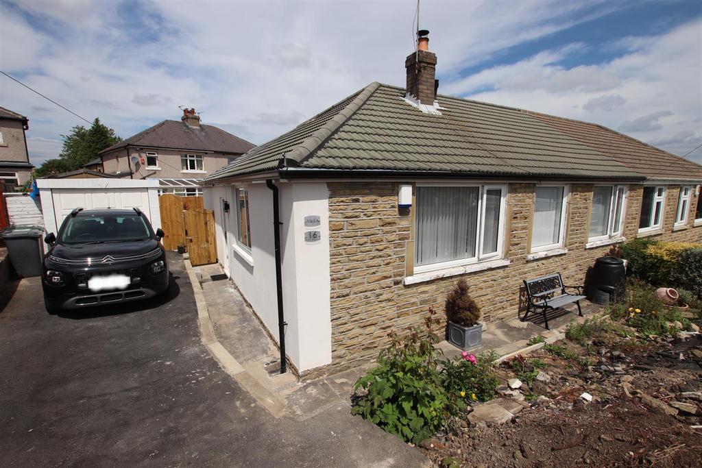Santa Monica Road, Idle 2 bed semidetached bungalow £249,950