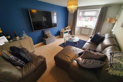 36 Watitune Avenue, Nuneaton, CV10 0DG